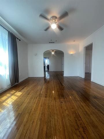 Foto del edificio - 3819 Roseland Ave
