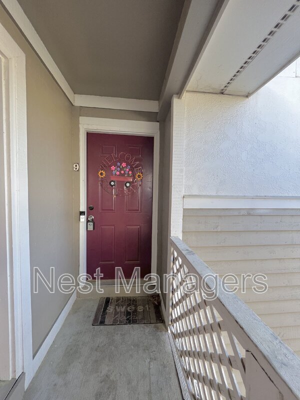 Foto del edificio - 1018 Wood Creek Dr