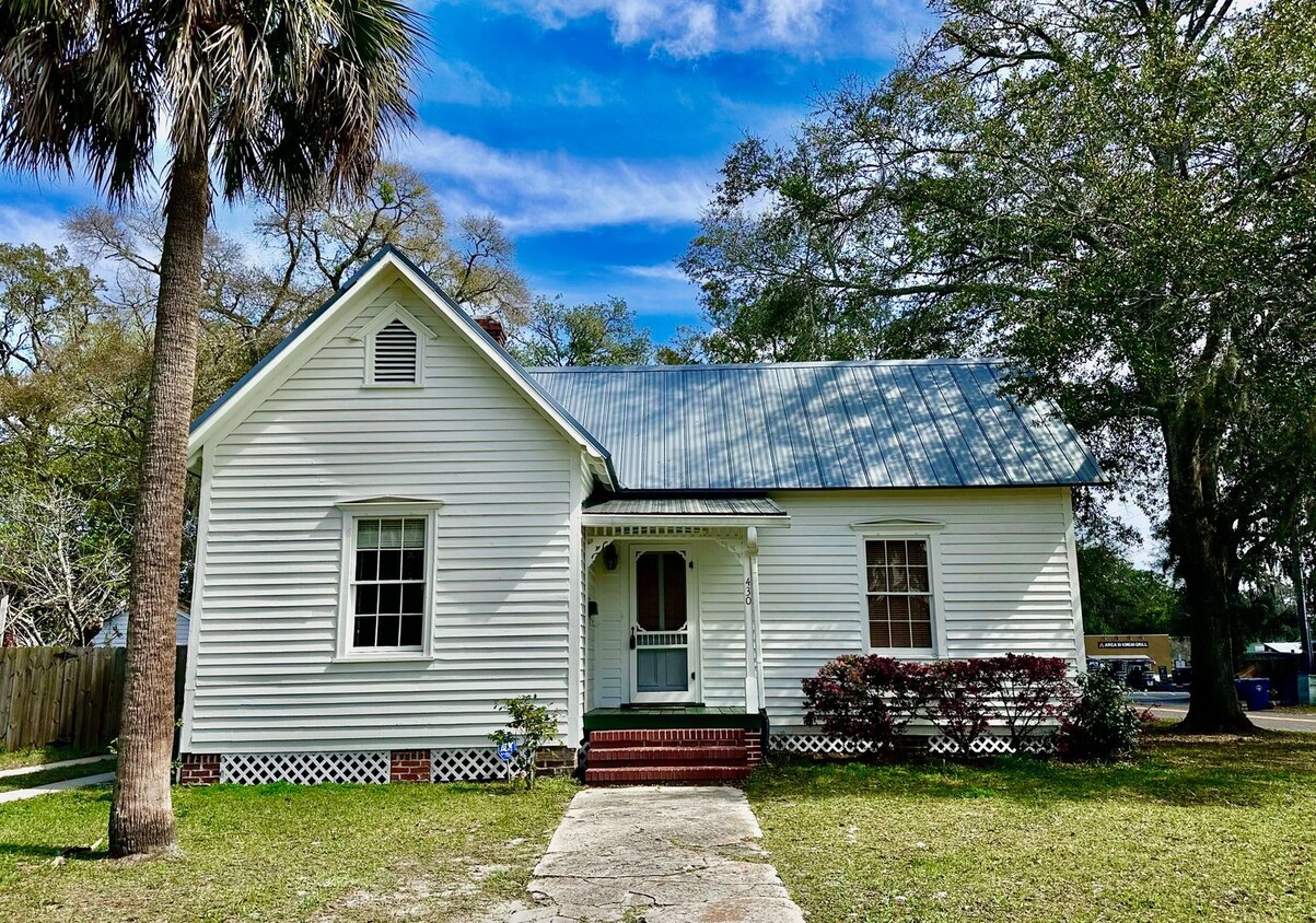 Primary Photo - Historic Beauty in the Heart of Downtown F...