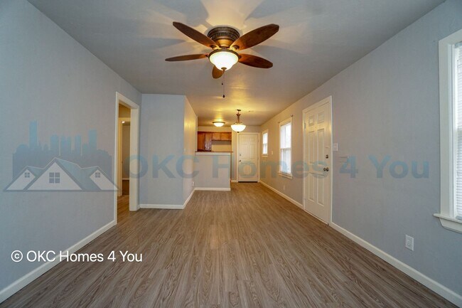 Foto del edificio - Updated 2 Bedroom in NW OKC! Save 50% off ...