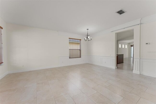 Building Photo - 8838 Abbotsbury Dr
