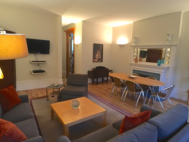 Foto del edificio - 108 W 75th St