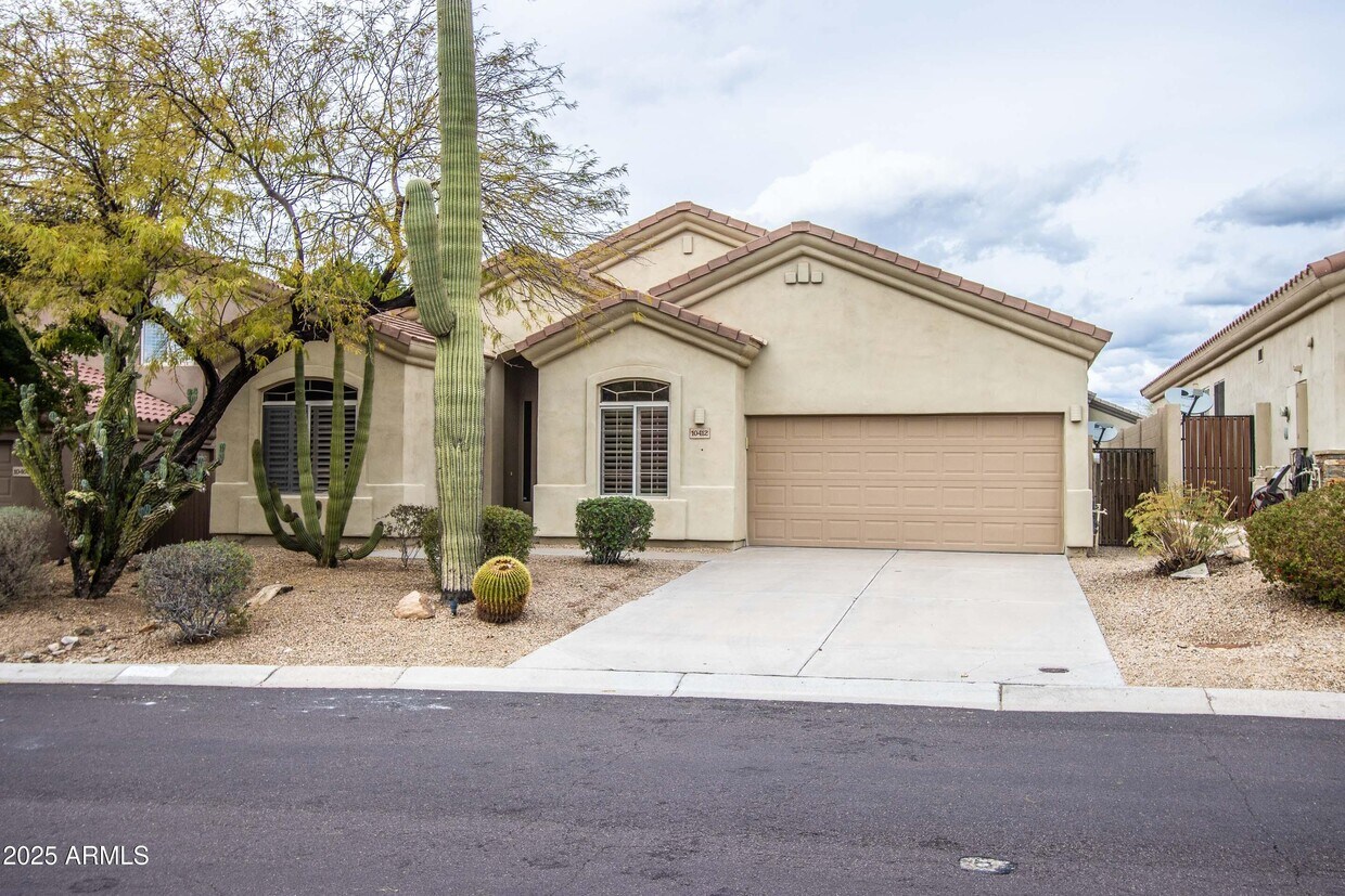 Foto principal - 10412 E Acoma Dr