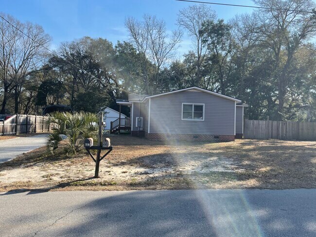 Vista de calle - 991 State Rd S-10-1490