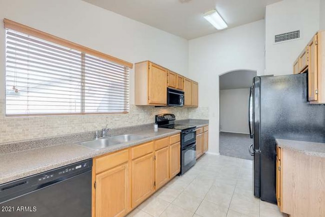 Foto del edificio - 6162 N 88th Ln