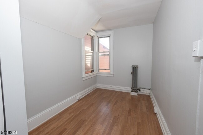 Foto del edificio - 297 W Broadway