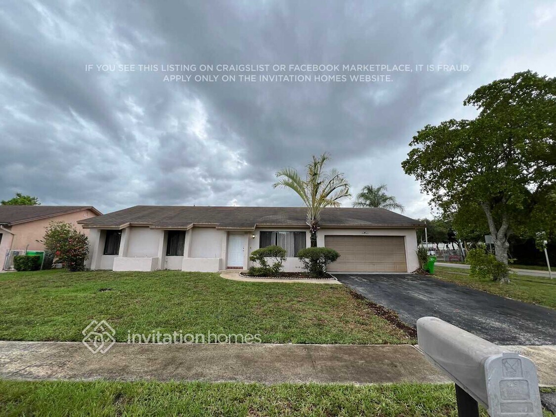 Primary Photo - 10401 NW 20th Ct