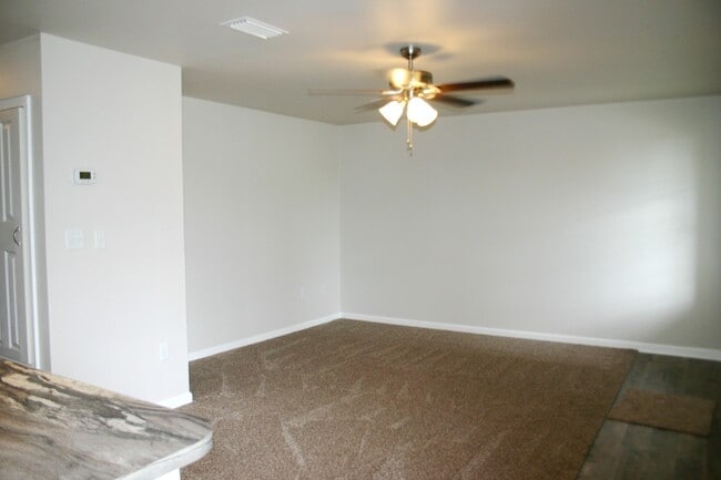 Foto del edificio - Valley Green Apartments