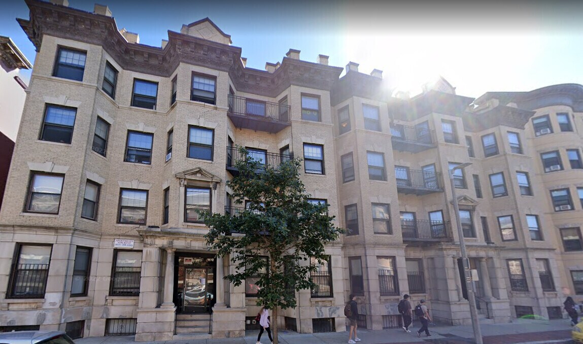 157135 Hemenway St Unit b, Boston, MA 02115 Condo for Rent in Boston