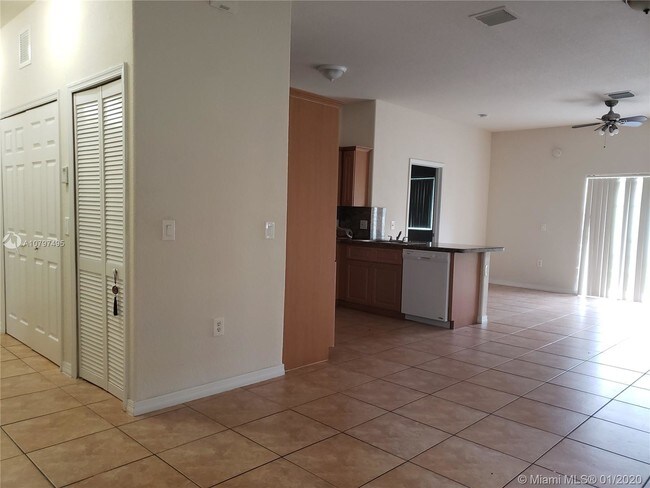 Building Photo - 13284 Old Biscayne Dr