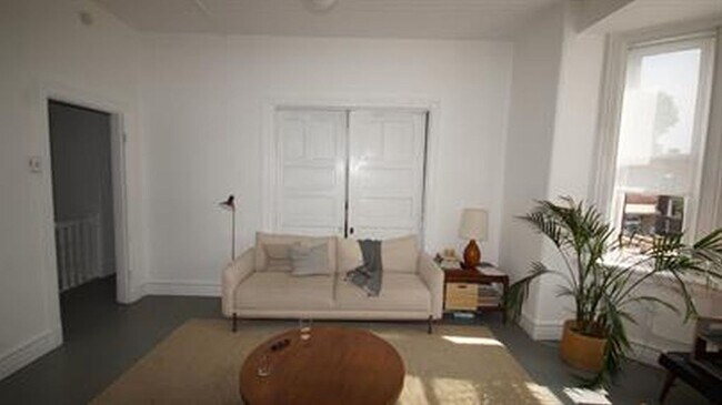 Foto del edificio - 4100 Shenandoah Ave