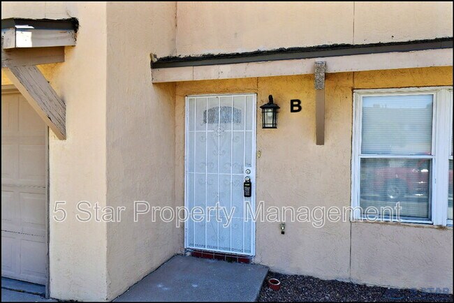 Foto del edificio - 1916 Lee Elder Dr