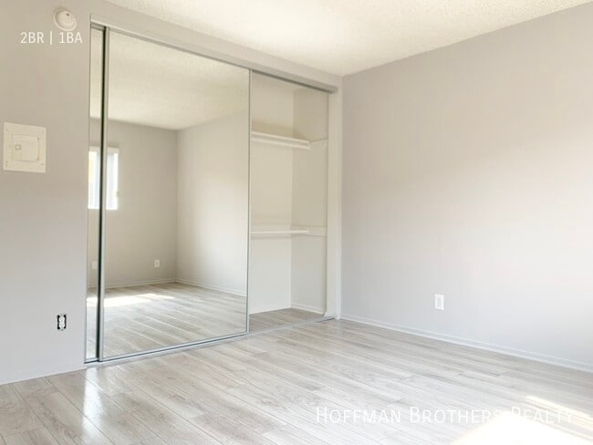 Foto del edificio - 1822 Colby Ave