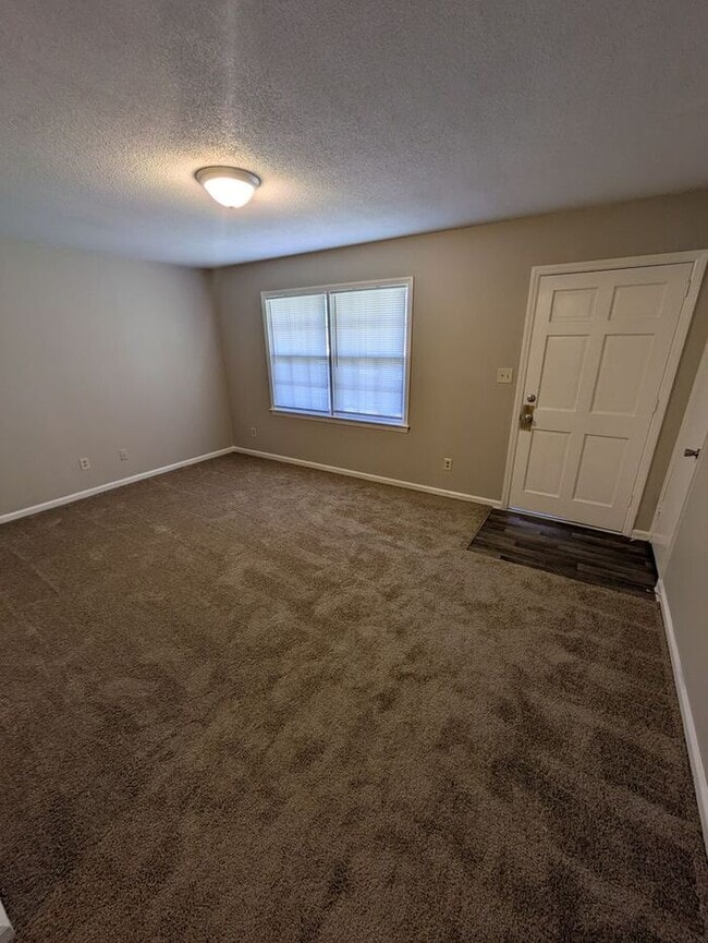 Photo - 2BD/1BA Unit in Hickory House