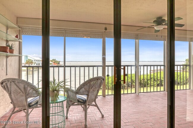 Foto del edificio - 5801 N Banana River Blvd