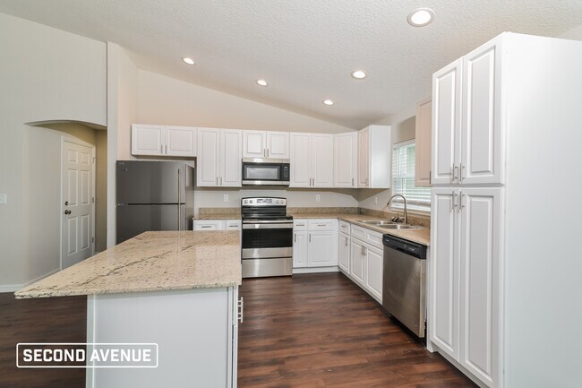 Building Photo - 4605 SW 158th St Rd