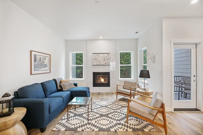 Foto del edificio - 3bd/2.5ba Monroe Townhome