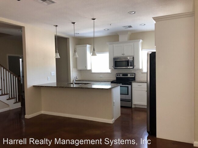 Foto del edificio - 6 br, 6 bath House - 2029 S. 9th Street