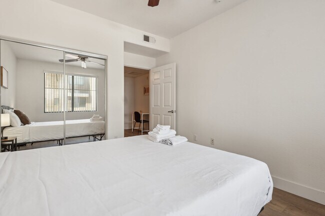 Foto del edificio - 6610 N 93rd Ave