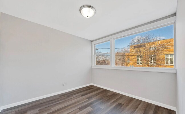 Foto del edificio - 50 E 37th St