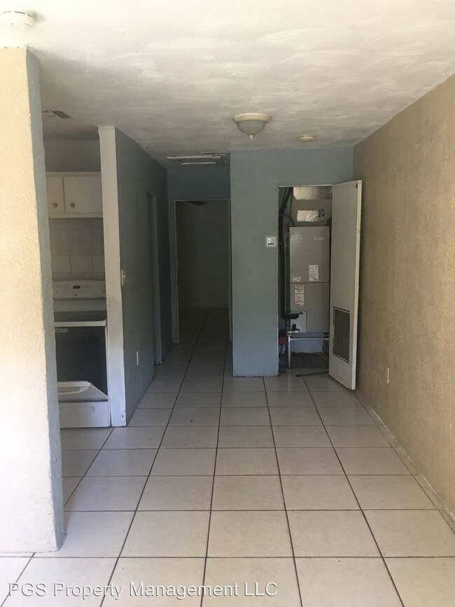 Building Photo - 2 br, 1 bath House - 925 24TH STREET
