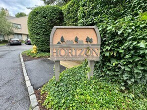 Building Photo - 1 Horizon Dr