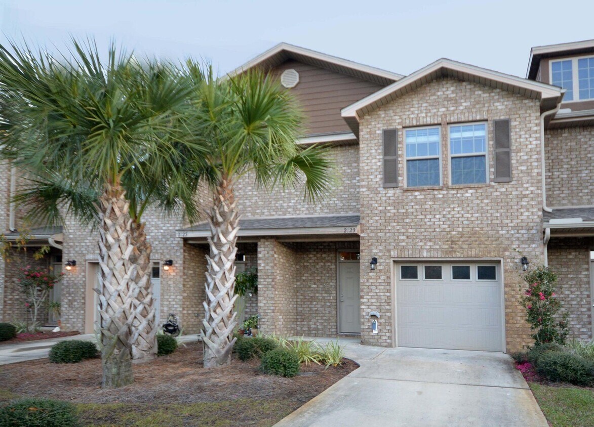 Primary Photo - 2123 Wilsons Plover Cir