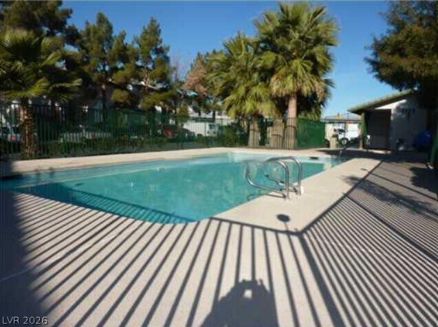 Foto del edificio - 2451 Old Forge Ln