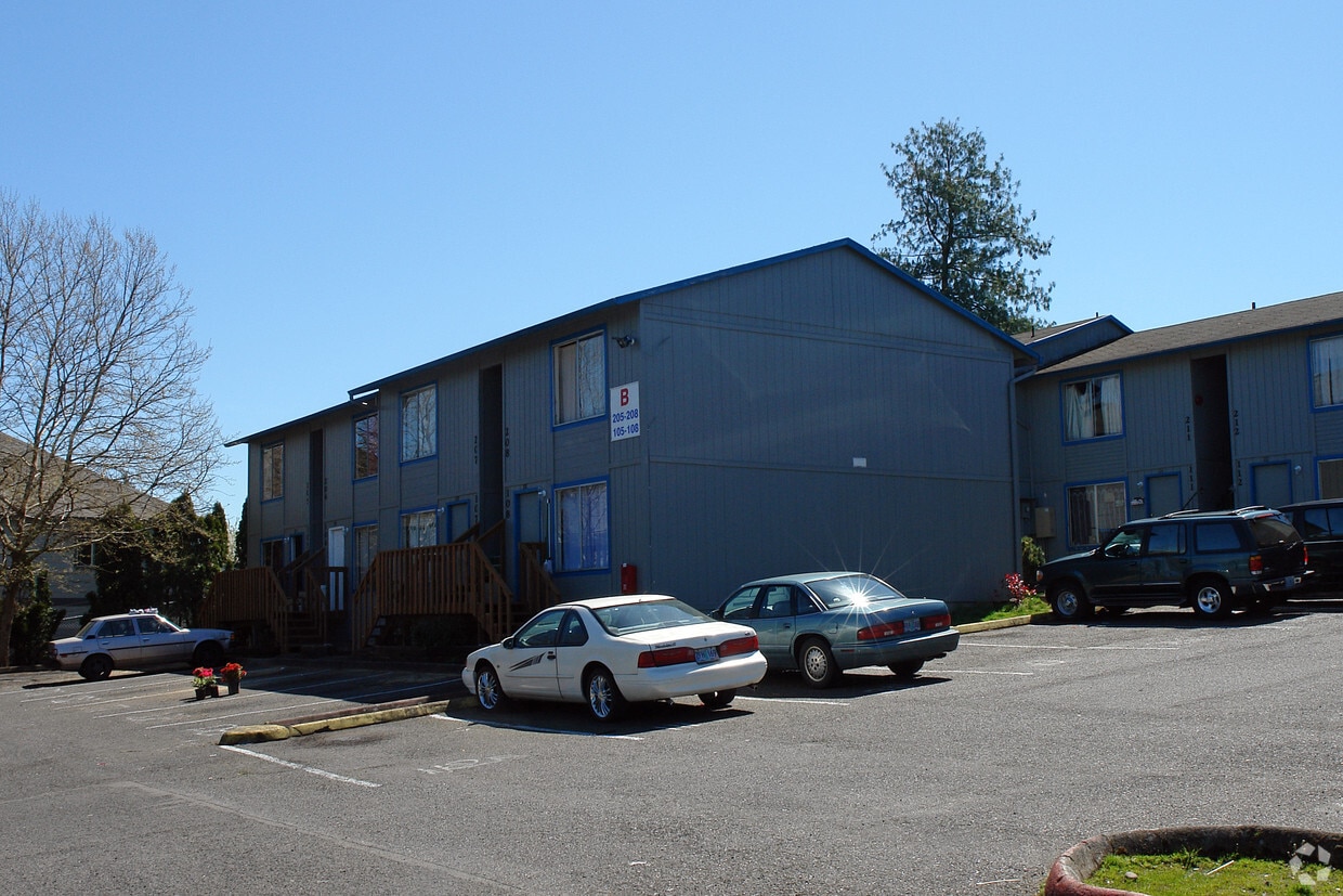Building Photo - Rimcrest Apartments