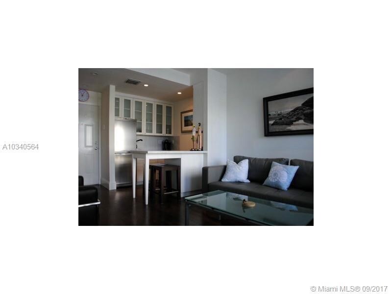 Primary Photo - 1051 Meridian Ave