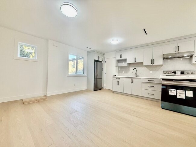 Photo du bâtiment - 7479-149A 149a St