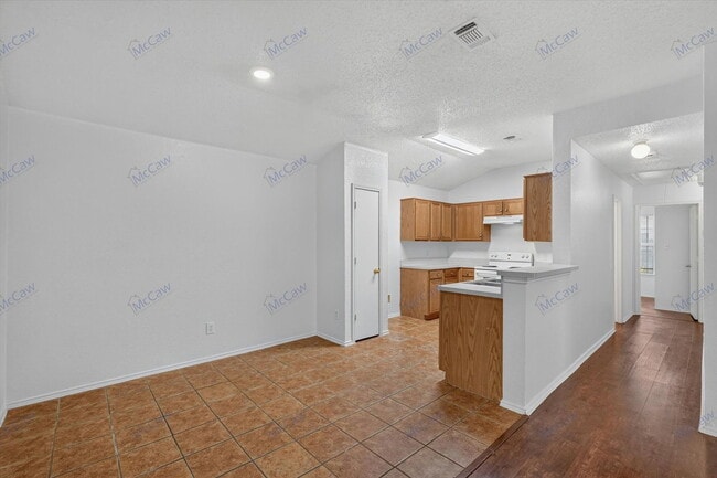 Foto del edificio - 10340 Blackjack Oaks Dr