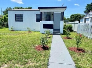 Building Photo - 1818 NW 58th St