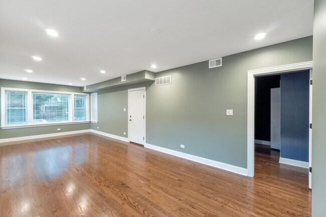 Foto del edificio - 4616 N Kasson Ave