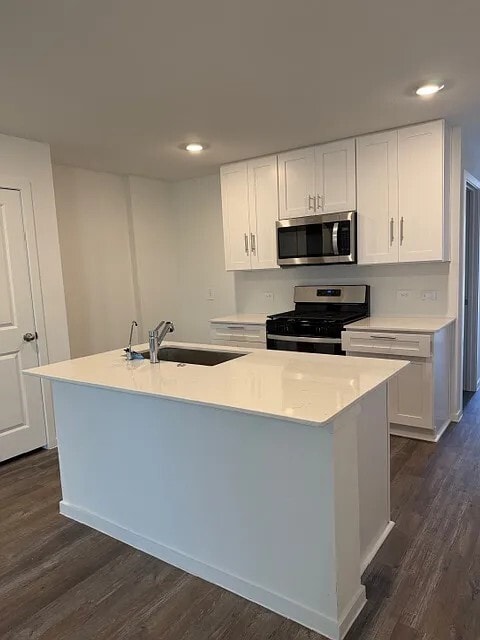 Foto principal - 3080 Dylan Skyland Dr
