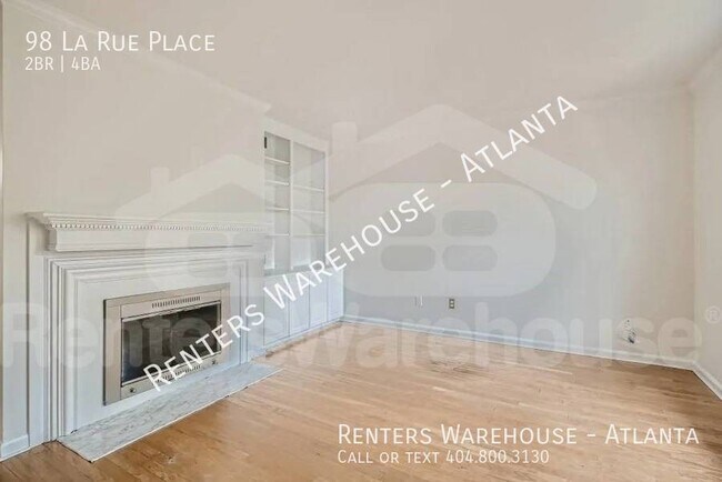 Building Photo - Cross Creek Living: Where Convenience Meet...