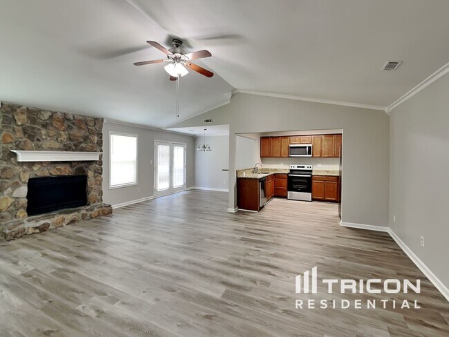 Building Photo - 125 Birch Creek Circle McDonough GA