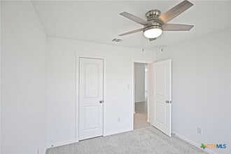 Building Photo - 1811 Lorena Wood