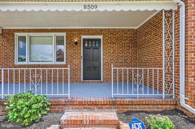 Foto del edificio - 8509 Daytona Rd