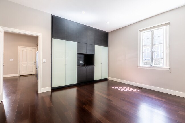 Foto del edificio - 2229 Leavenworth St