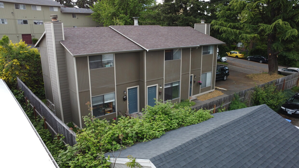 Townhome Style Apt - 1532 SE Pardee St