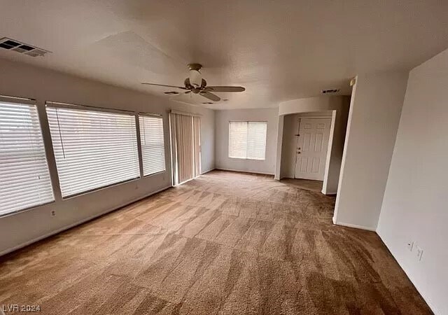 Foto del edificio - 7496 S Desert Lupine St