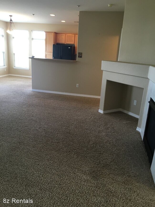 Building Photo - 2 br, 2 bath House - 3303 Molly Lane