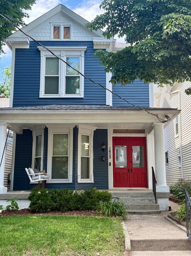 Foto del edificio - 1623 Rosewood Ave