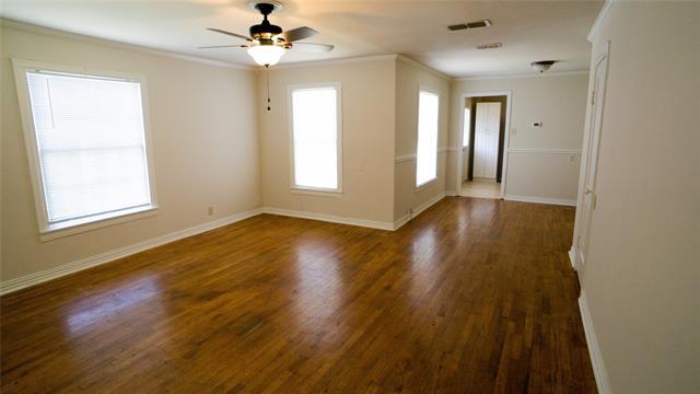 Foto del edificio - 708 W Largent St