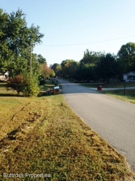 Foto principal - 190 Cotham Dr