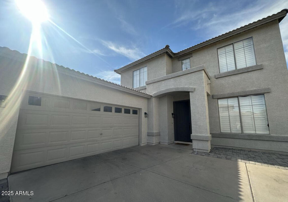 Foto principal - 90 W Beechnut Pl