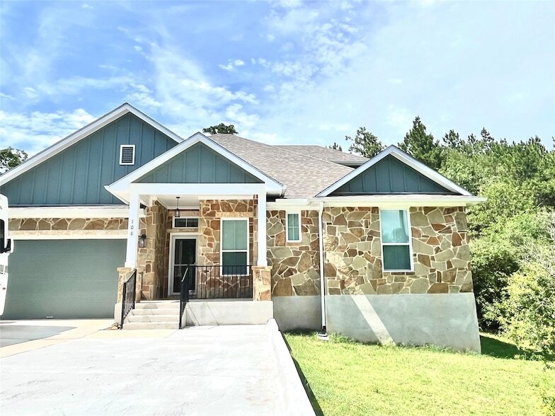Primary Photo - 108 Keamuku Ct