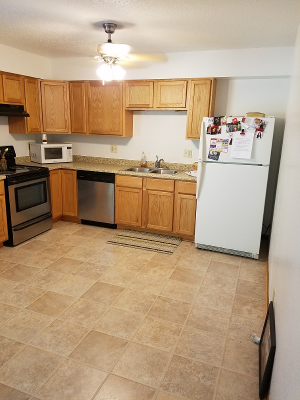 Foto del edificio - 1512 Melissa Pl NW