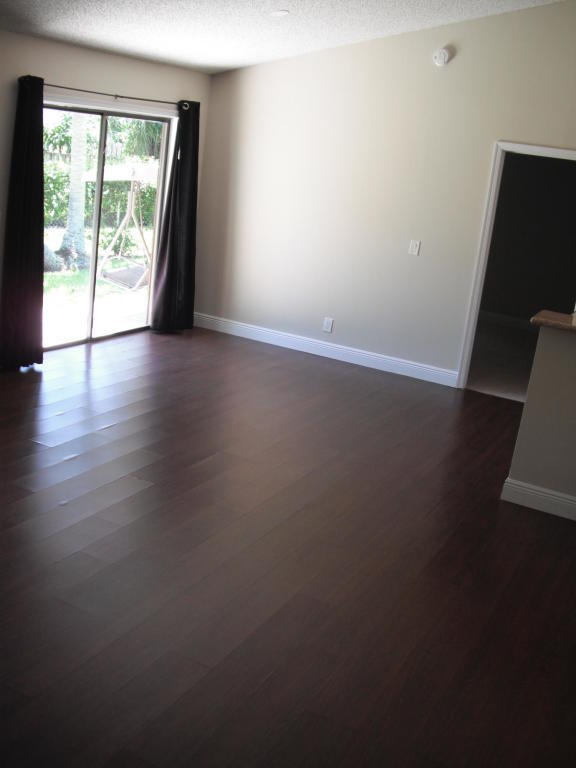 Building Photo - 1762 Banyan Creek Cir N